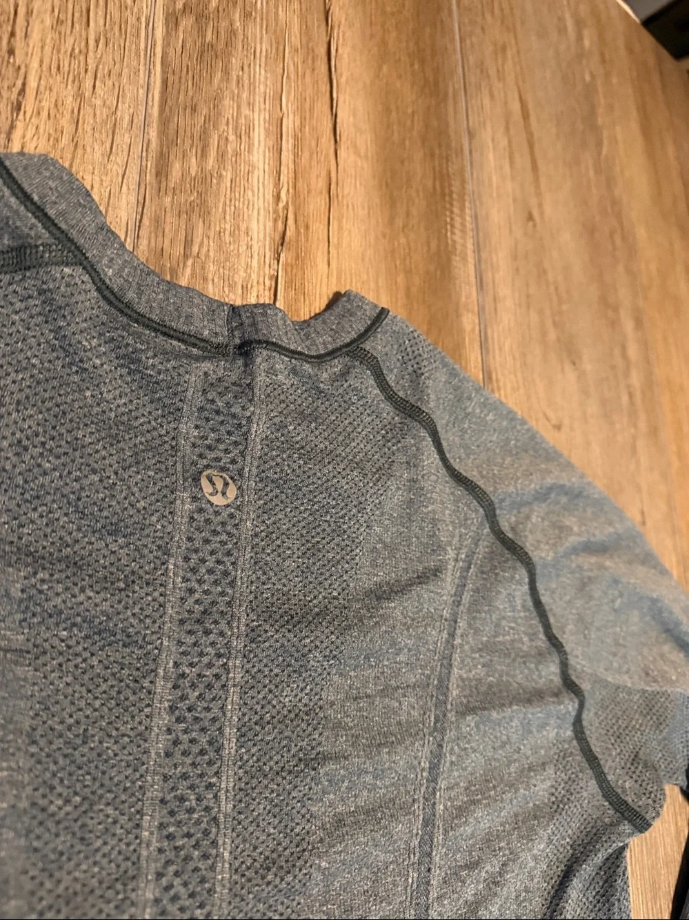 Lululemon Swiftly Tech Long-Sleeve Shirt Hip Length